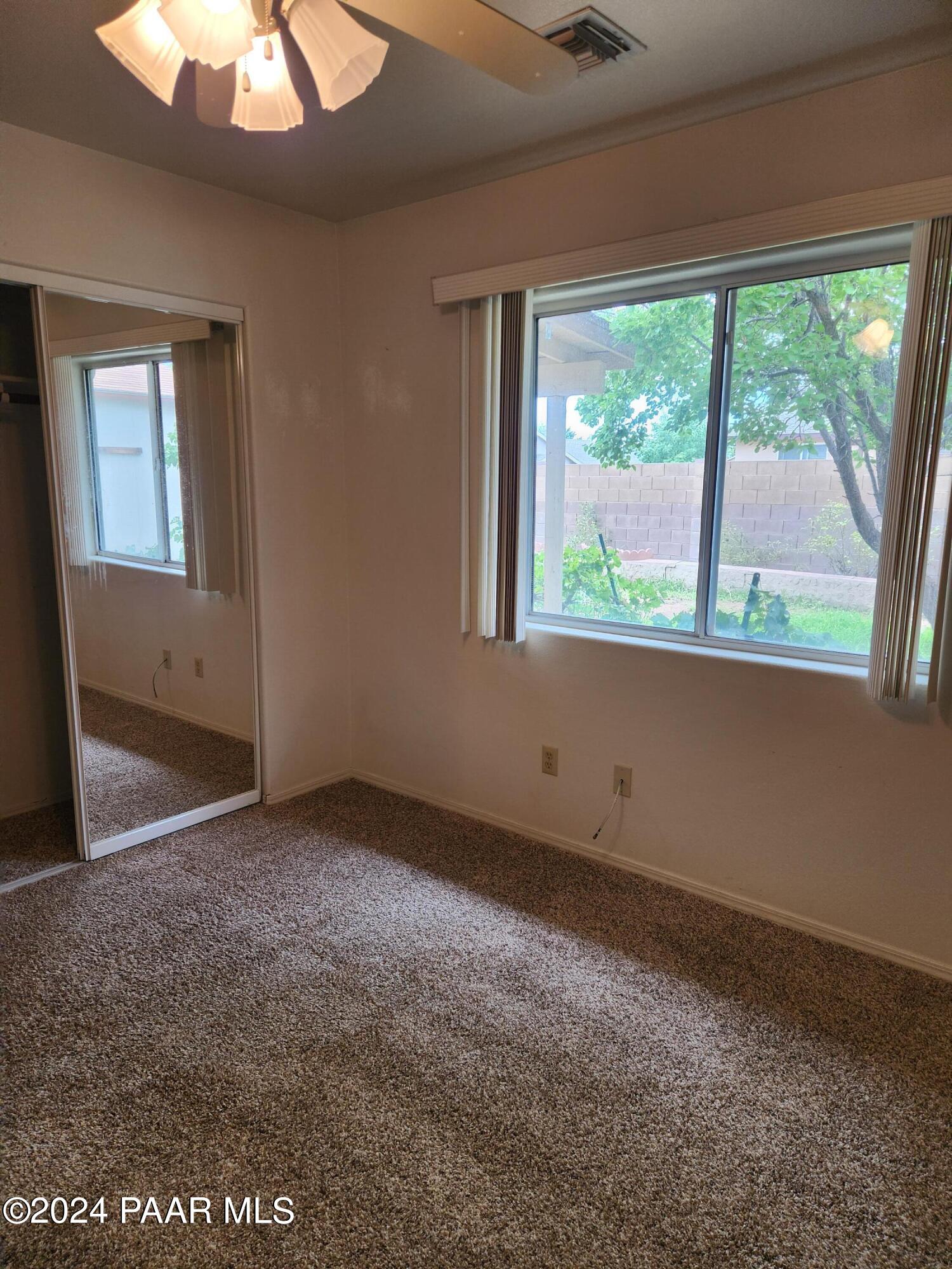 8833 E Volcano Drive