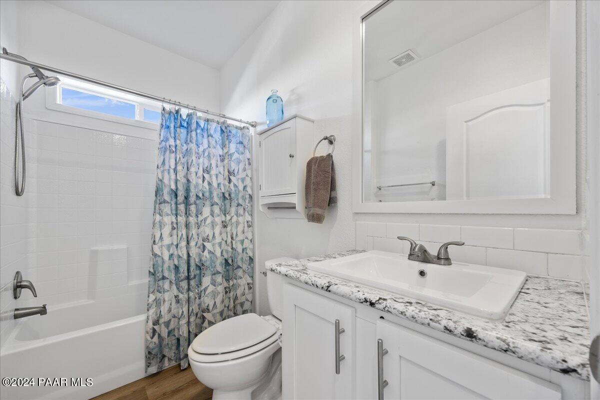 11350 E Sarah Jane Lane Unit: 100