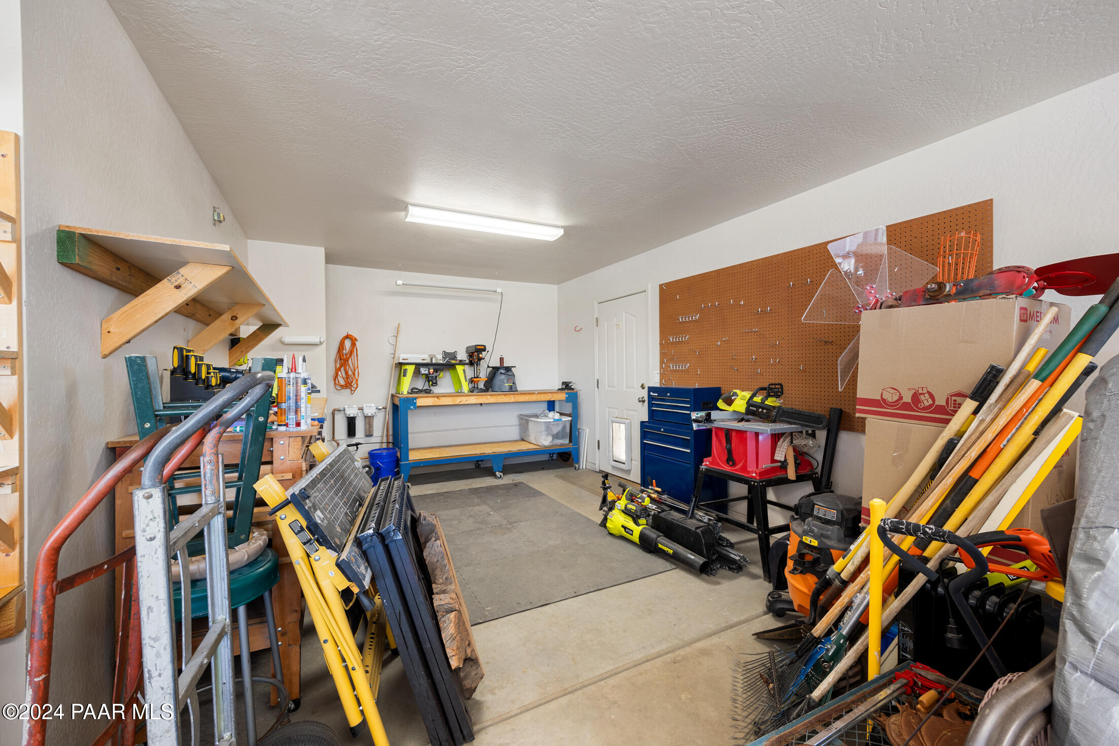 13288 E Goldmine Way