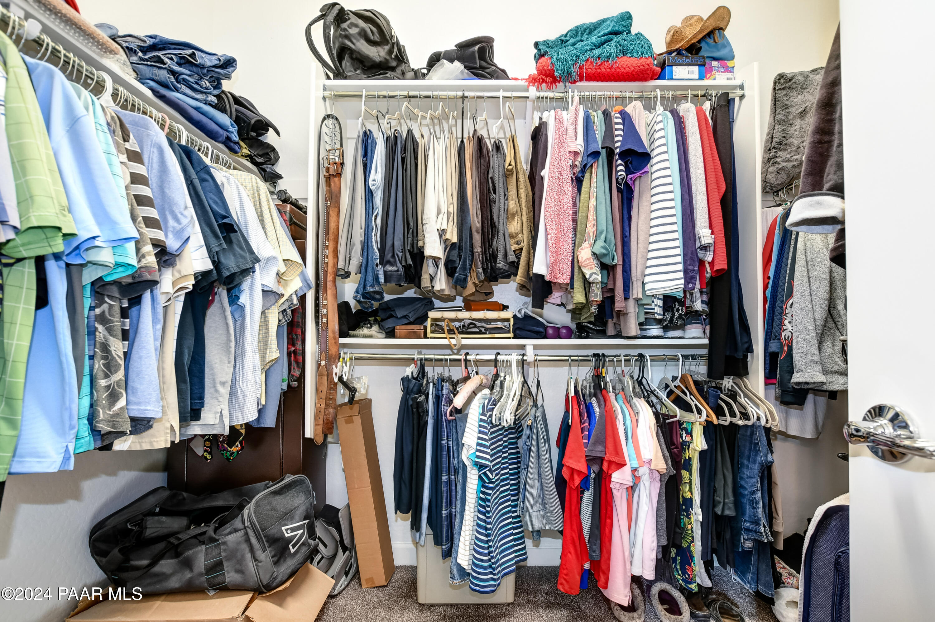 6833 Golden Tree Drive