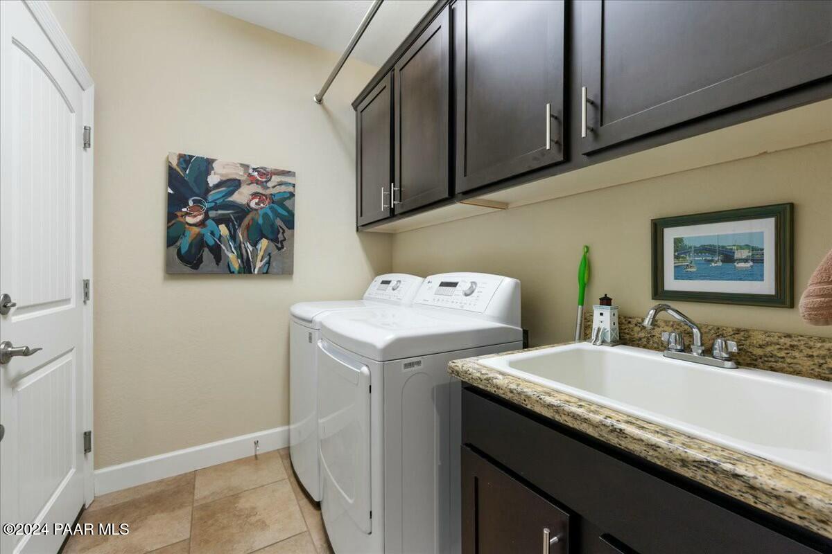 1025 N Wide Open Trail