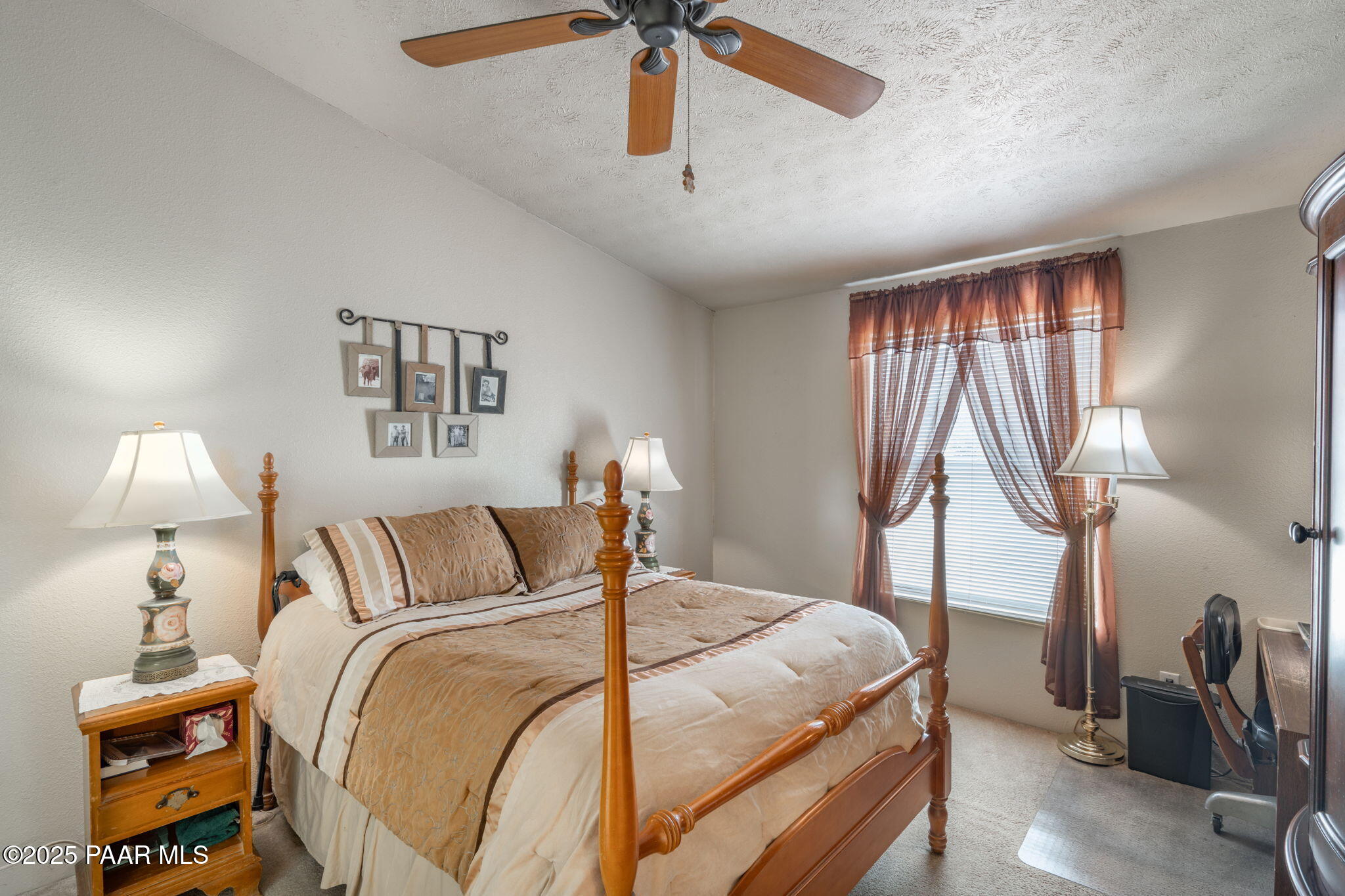 10445 E Manzanita Trail