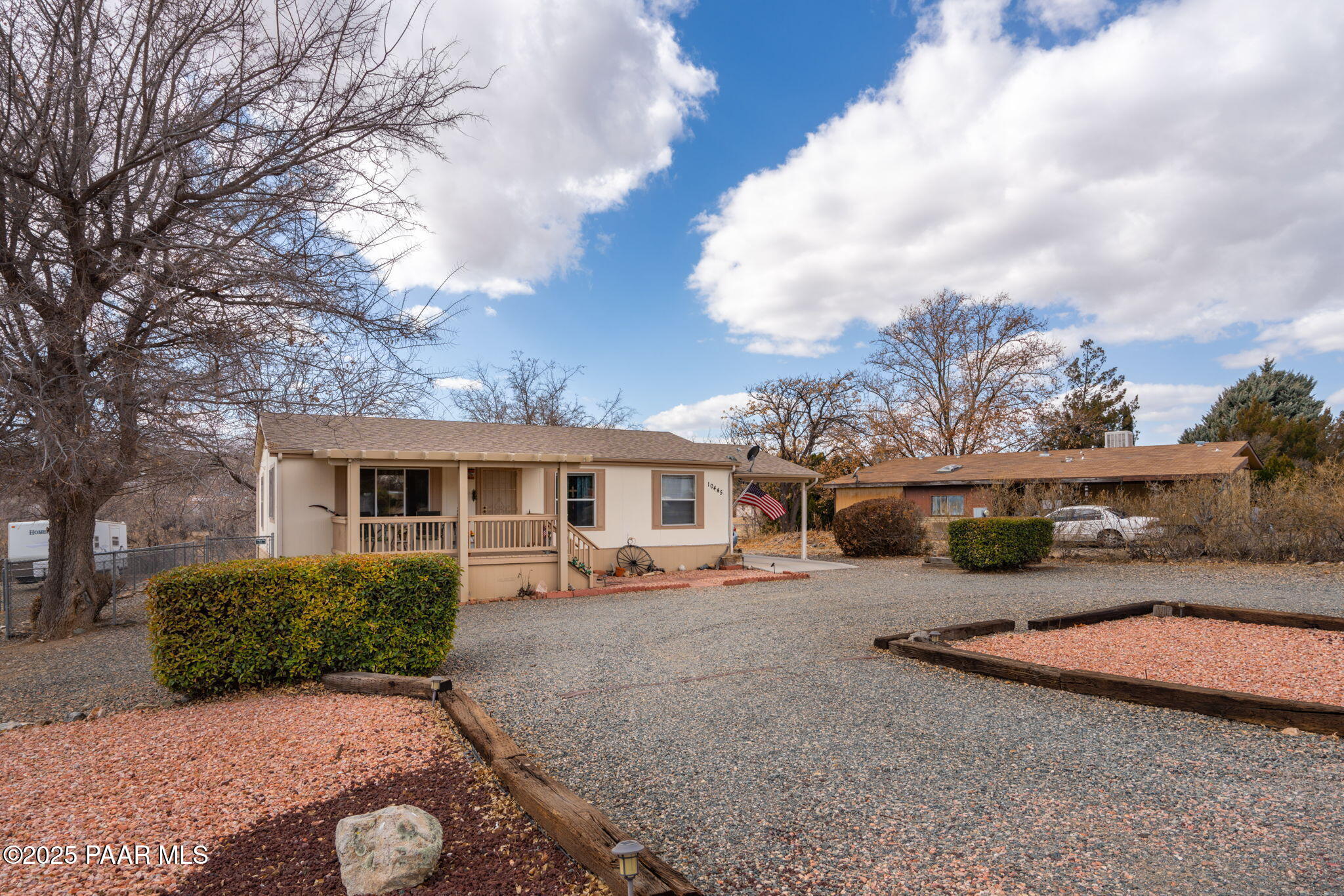 10445 E Manzanita Trail