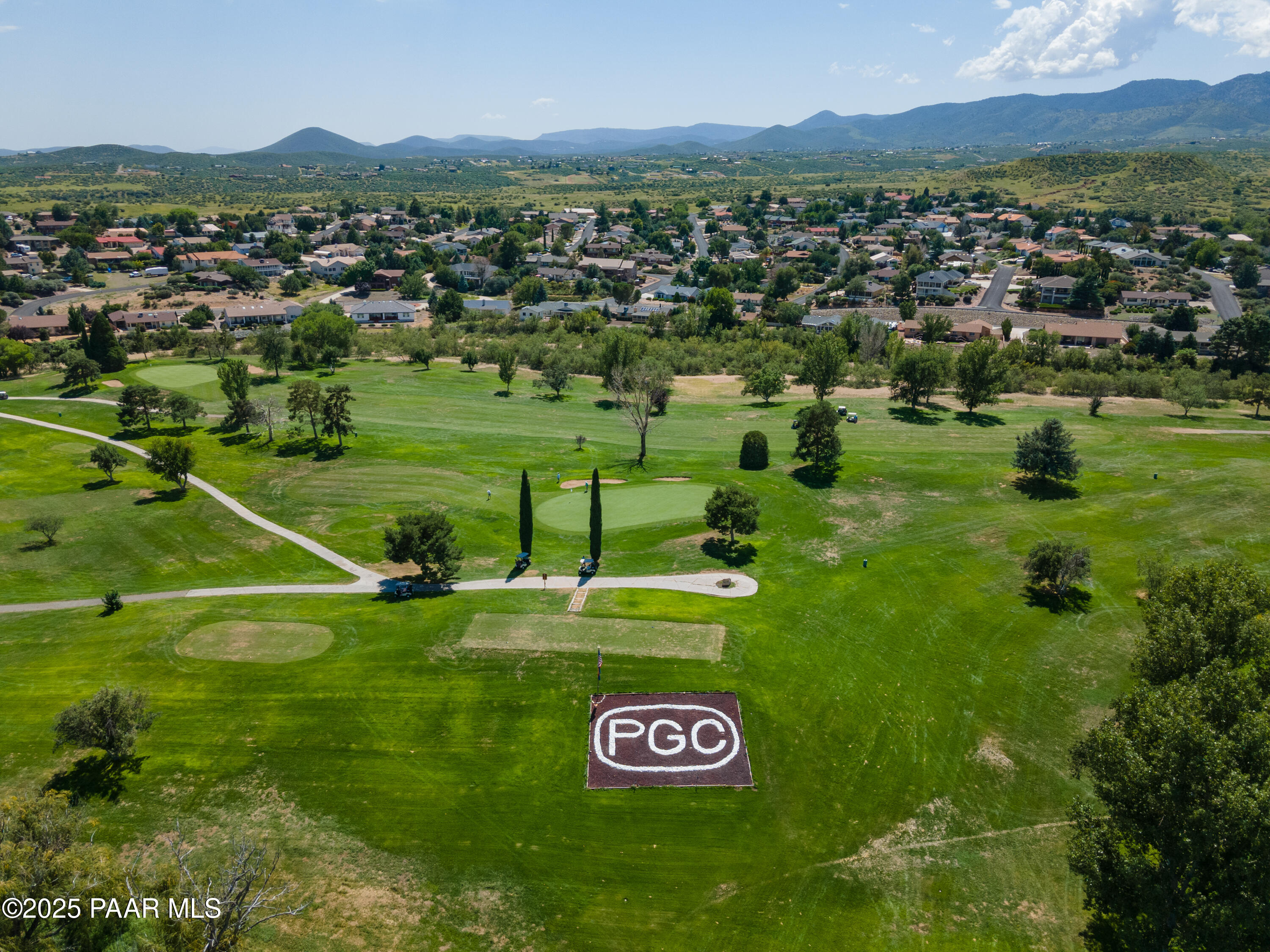 10445 E Manzanita Trail