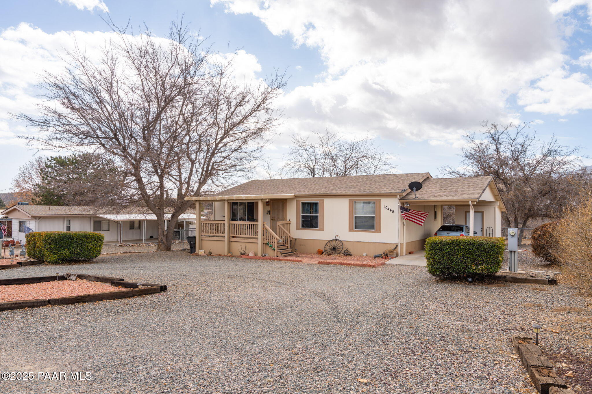 10445 E Manzanita Trail