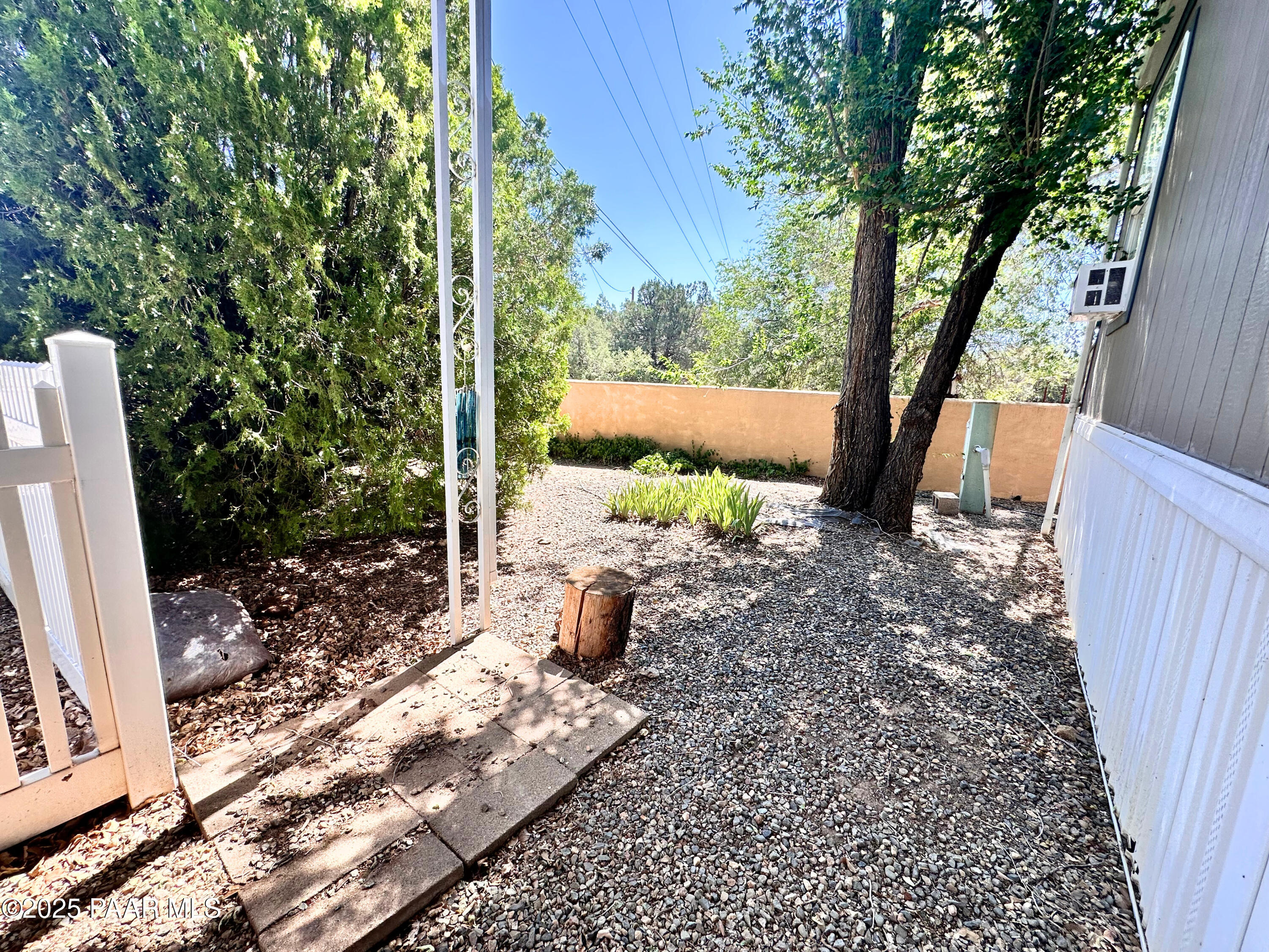 1880 White Cloud Lane Unit: 13