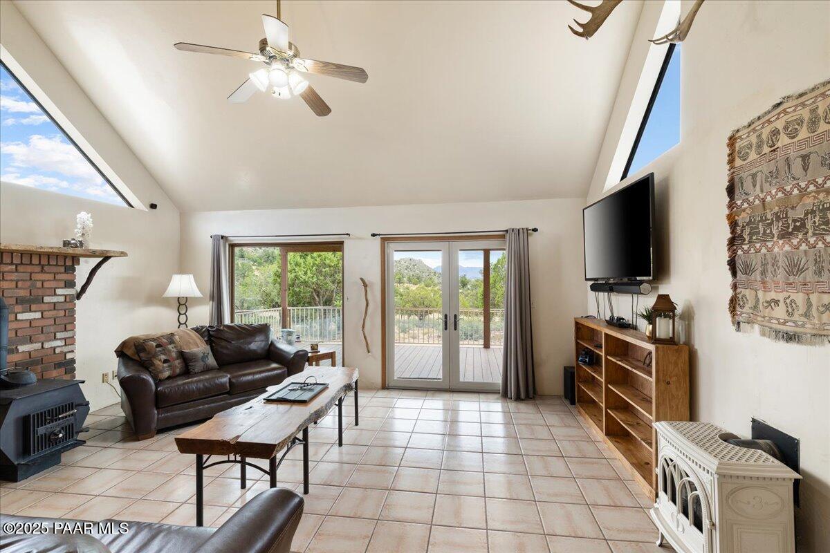 16795 N Indian Ruins Road