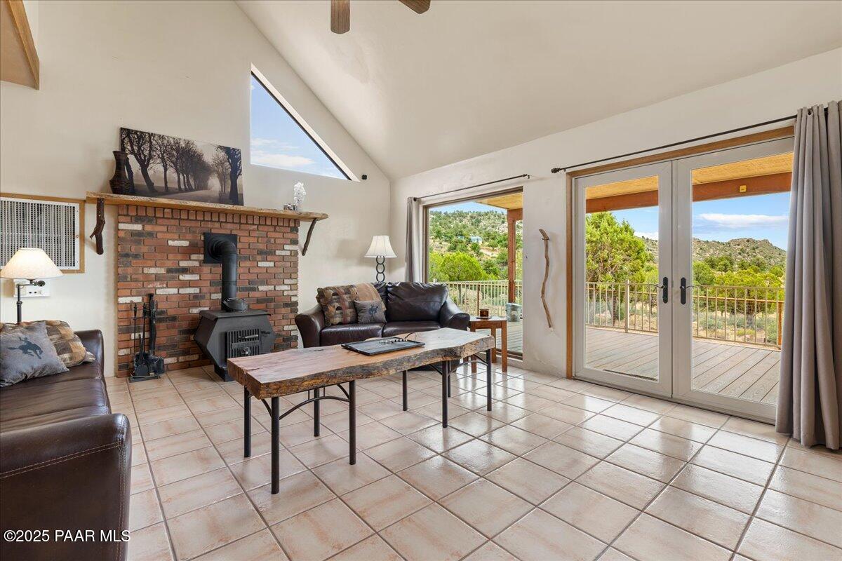 16795 N Indian Ruins Road