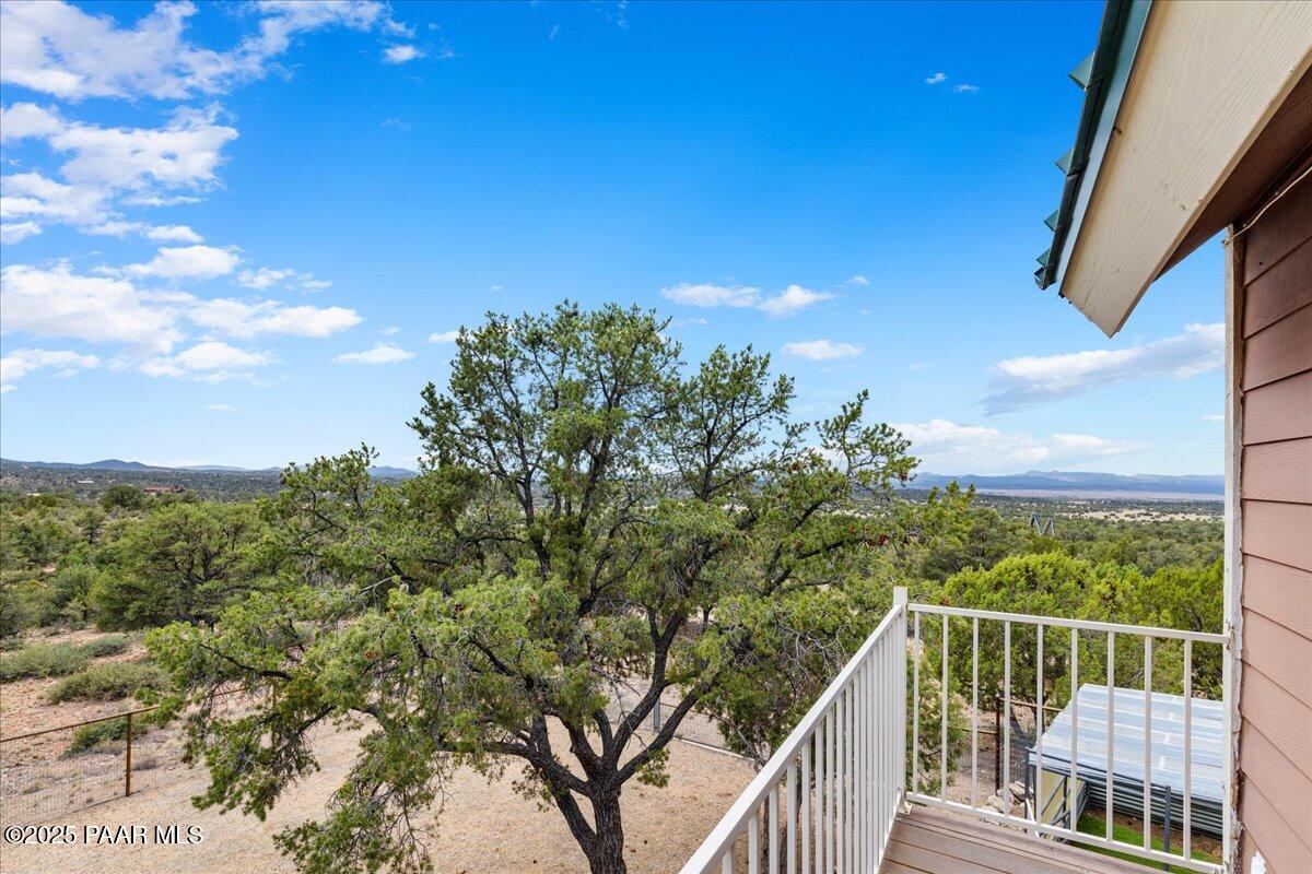 16795 N Indian Ruins Road