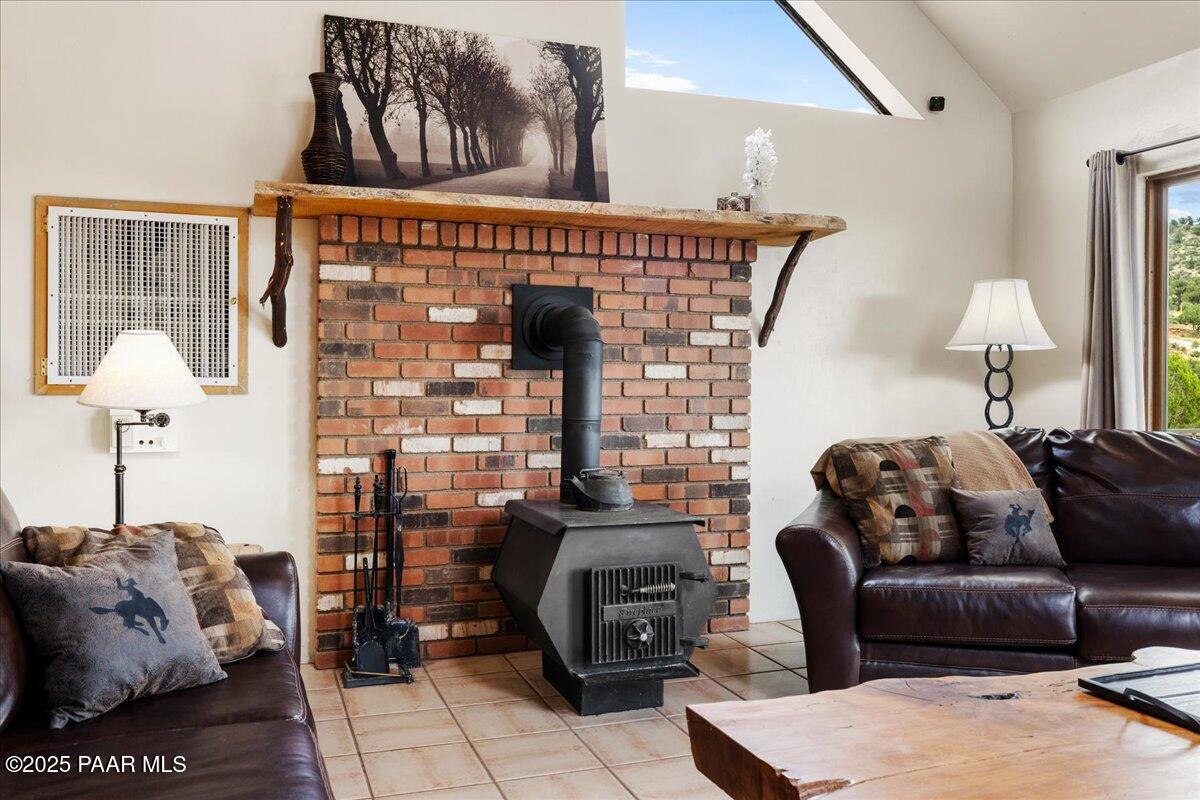 16795 N Indian Ruins Road