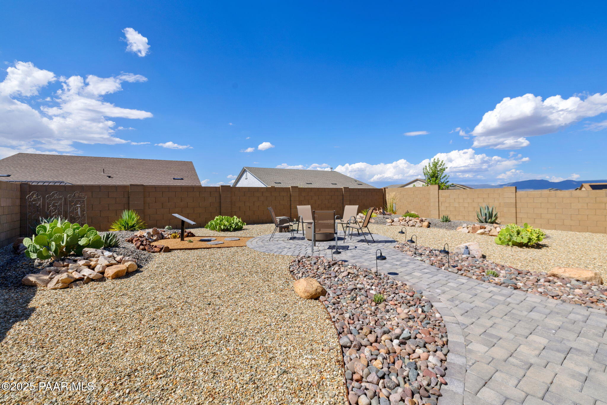 6616 E Lanark Street