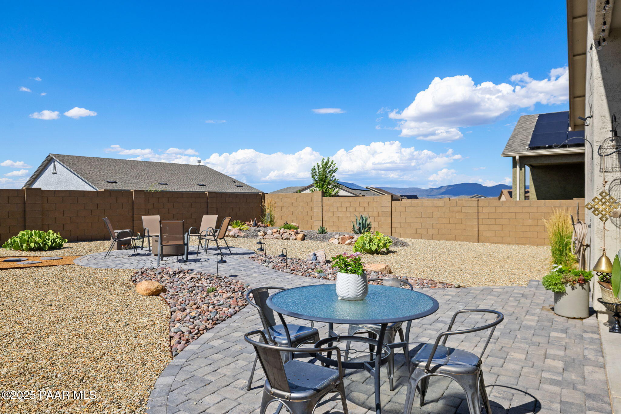 6616 E Lanark Street