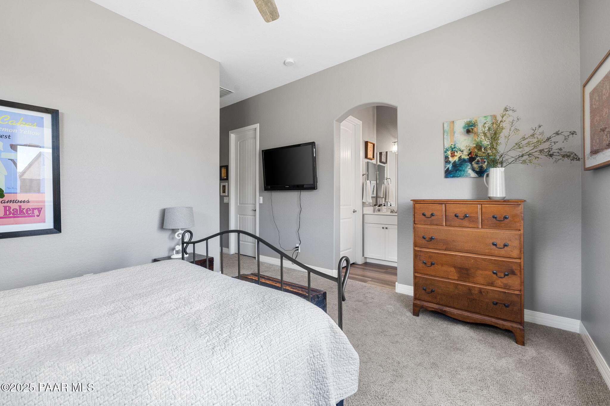 6616 E Lanark Street