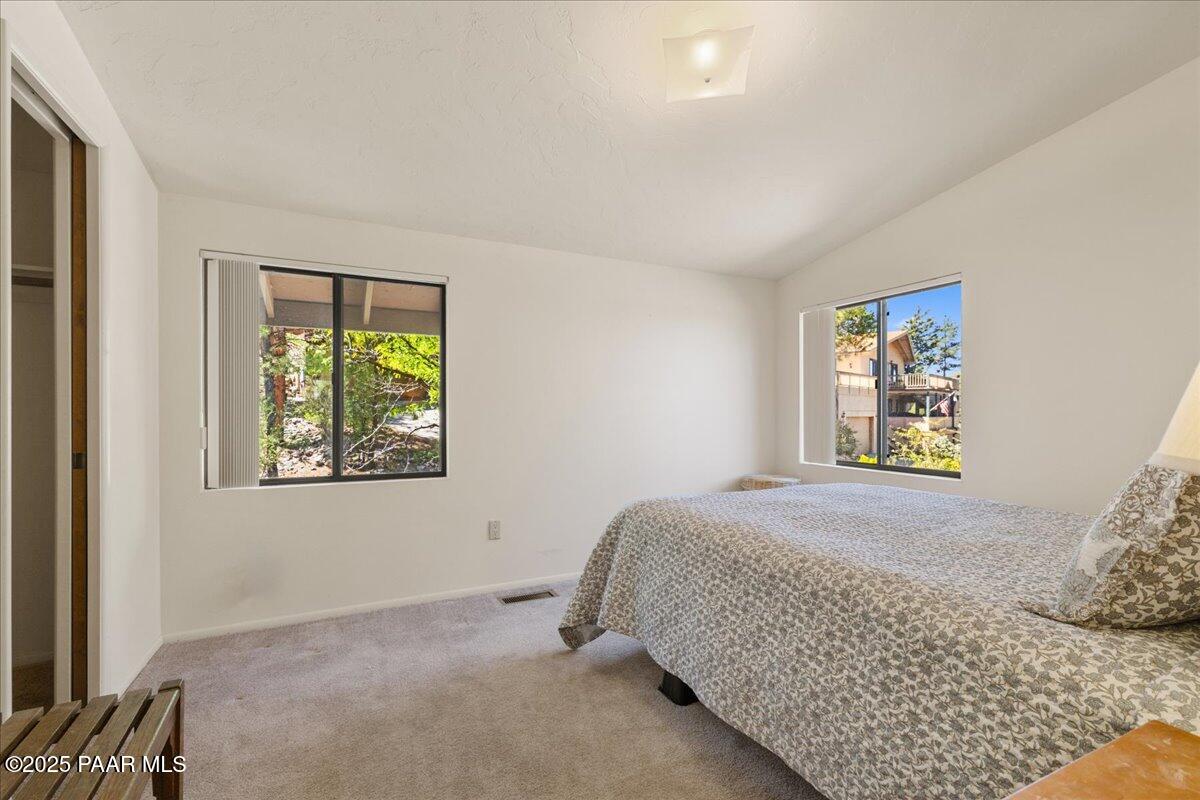 1120 Tanglewood Road