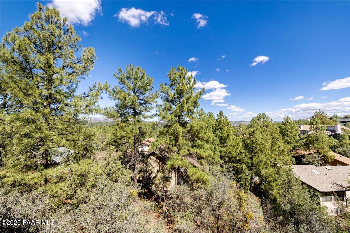 1120 Tanglewood Road