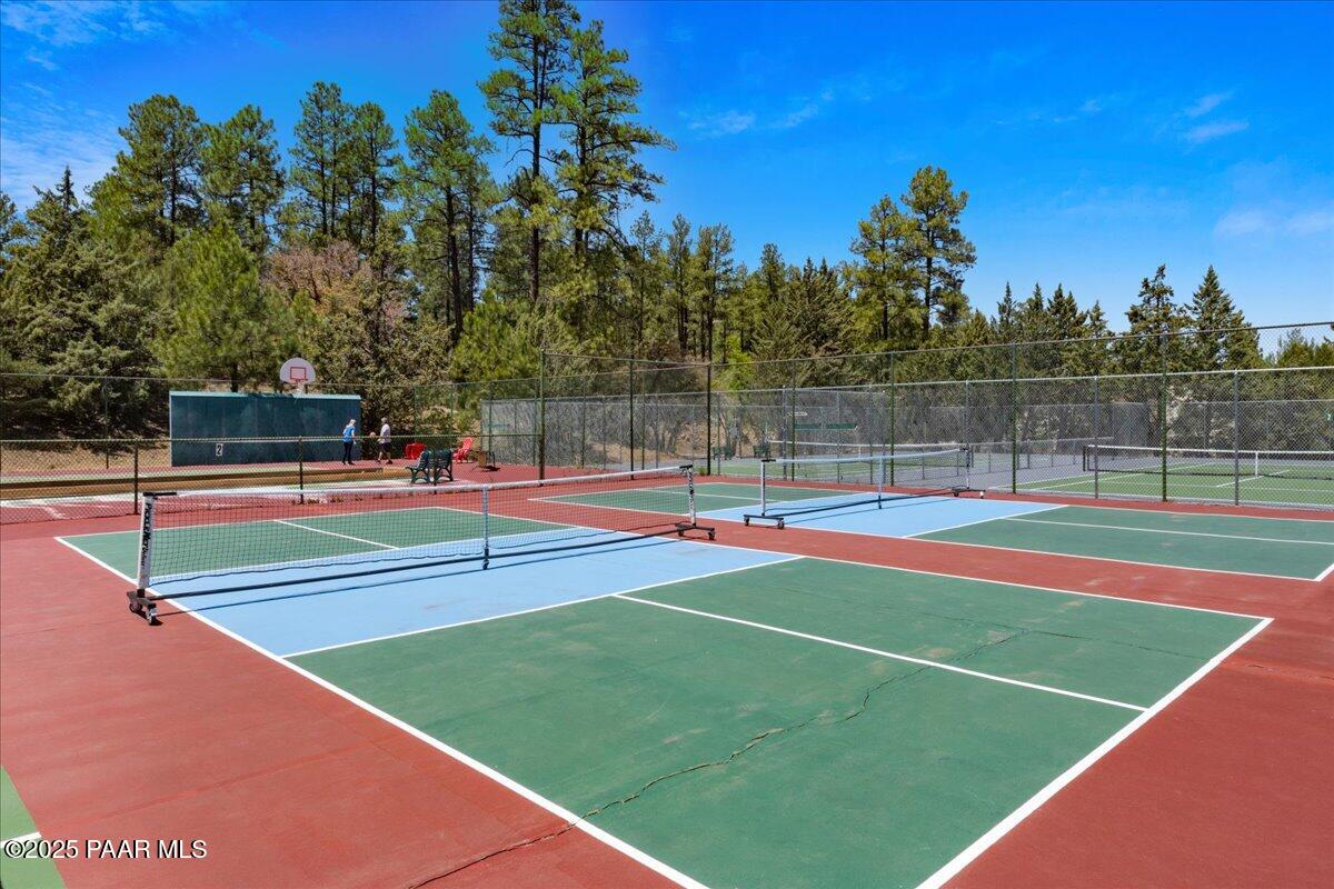 1120 Tanglewood Road