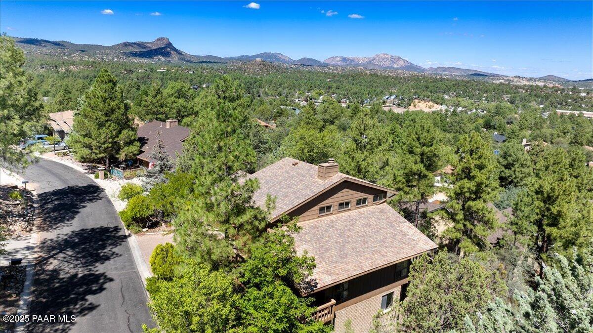 1120 Tanglewood Road