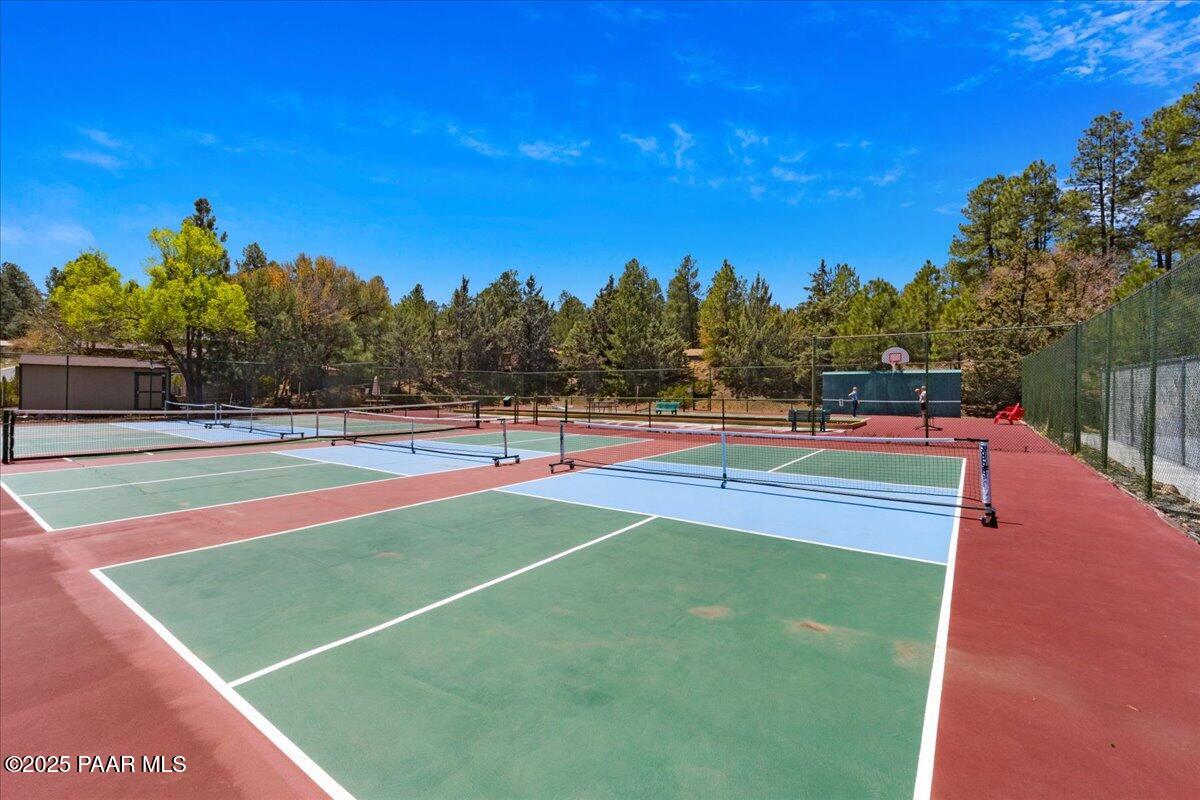 1120 Tanglewood Road