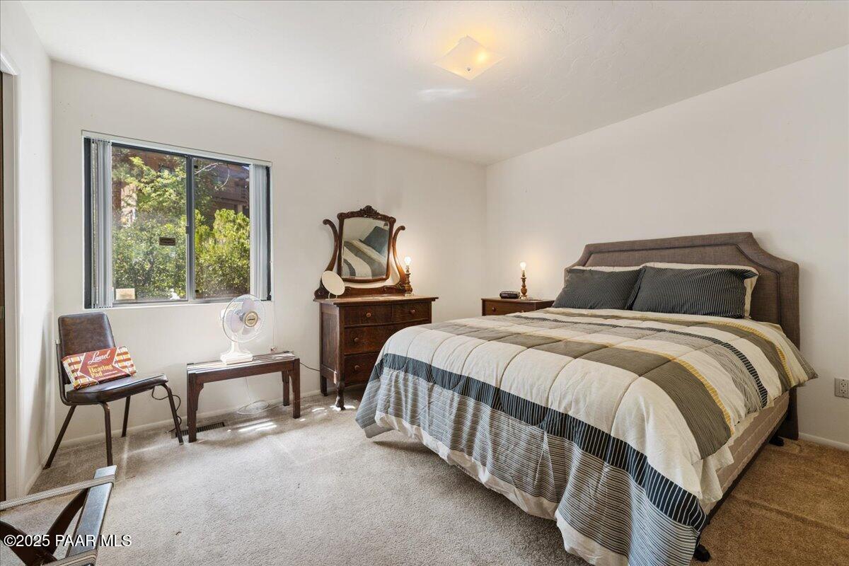 1120 Tanglewood Road