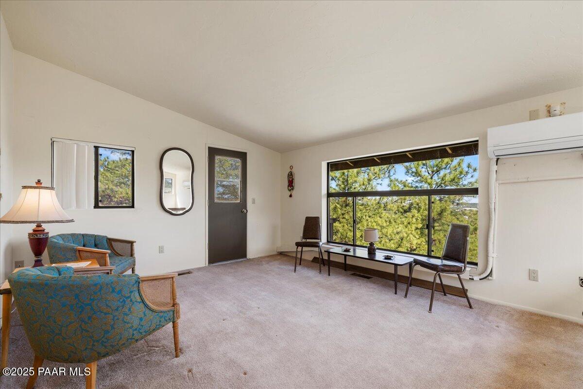 1120 Tanglewood Road