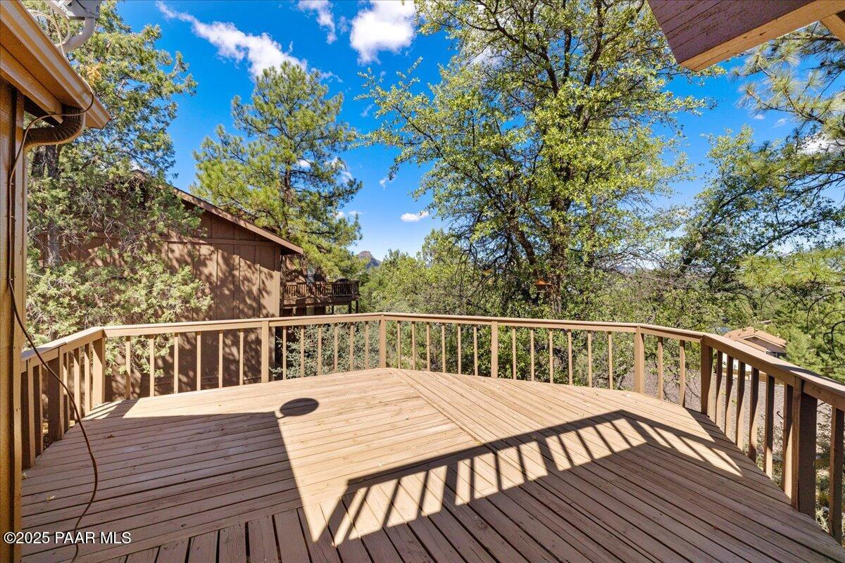 1120 Tanglewood Road