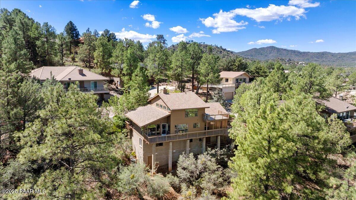 1120 Tanglewood Road