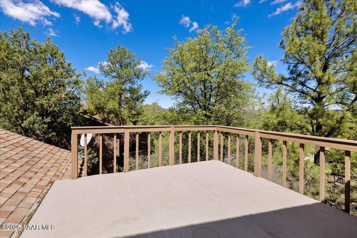 1120 Tanglewood Road