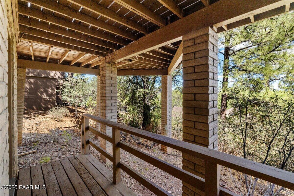 1120 Tanglewood Road