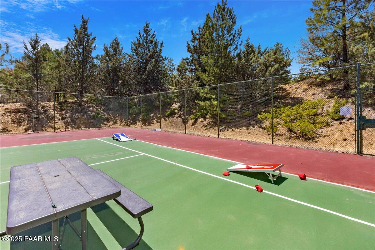 1120 Tanglewood Road