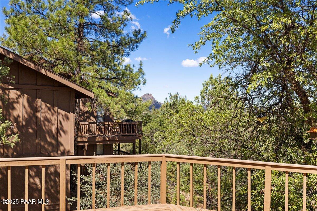 1120 Tanglewood Road