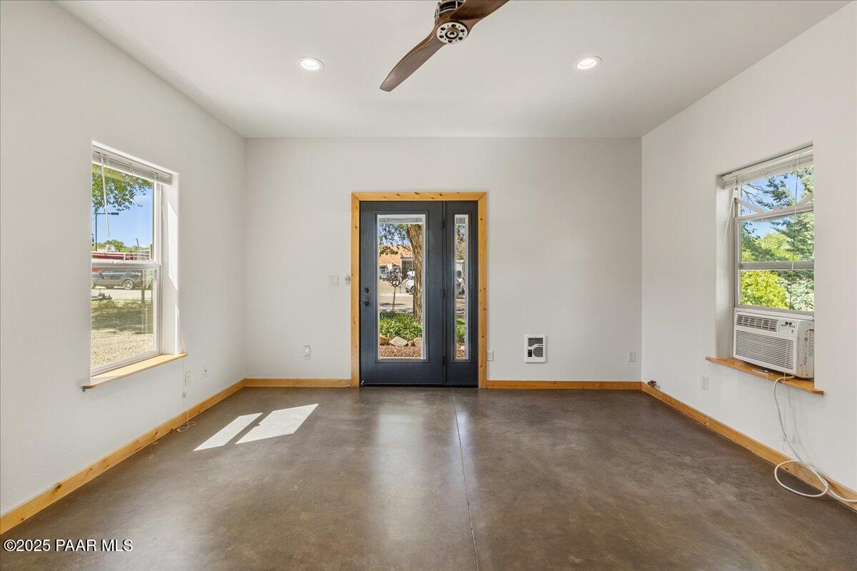 311 N Washington Avenue