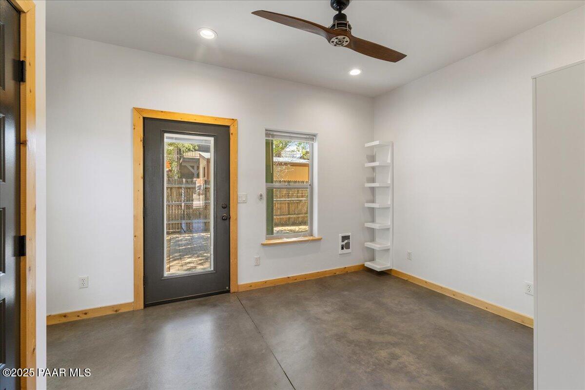 311 N Washington Avenue