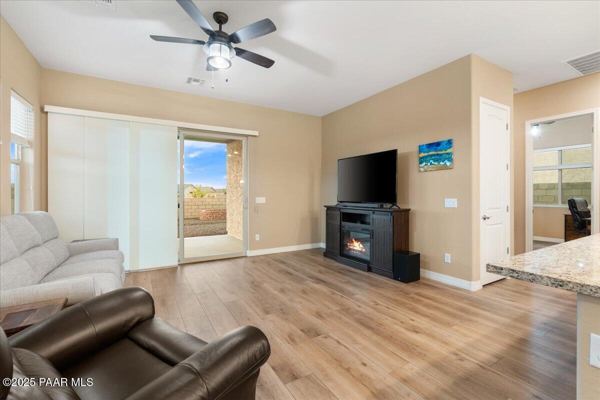 6431 E Marley Avenue