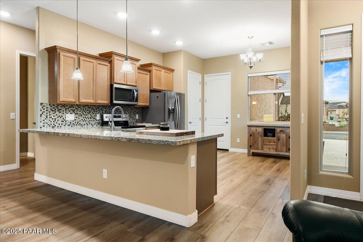 6431 E Marley Avenue