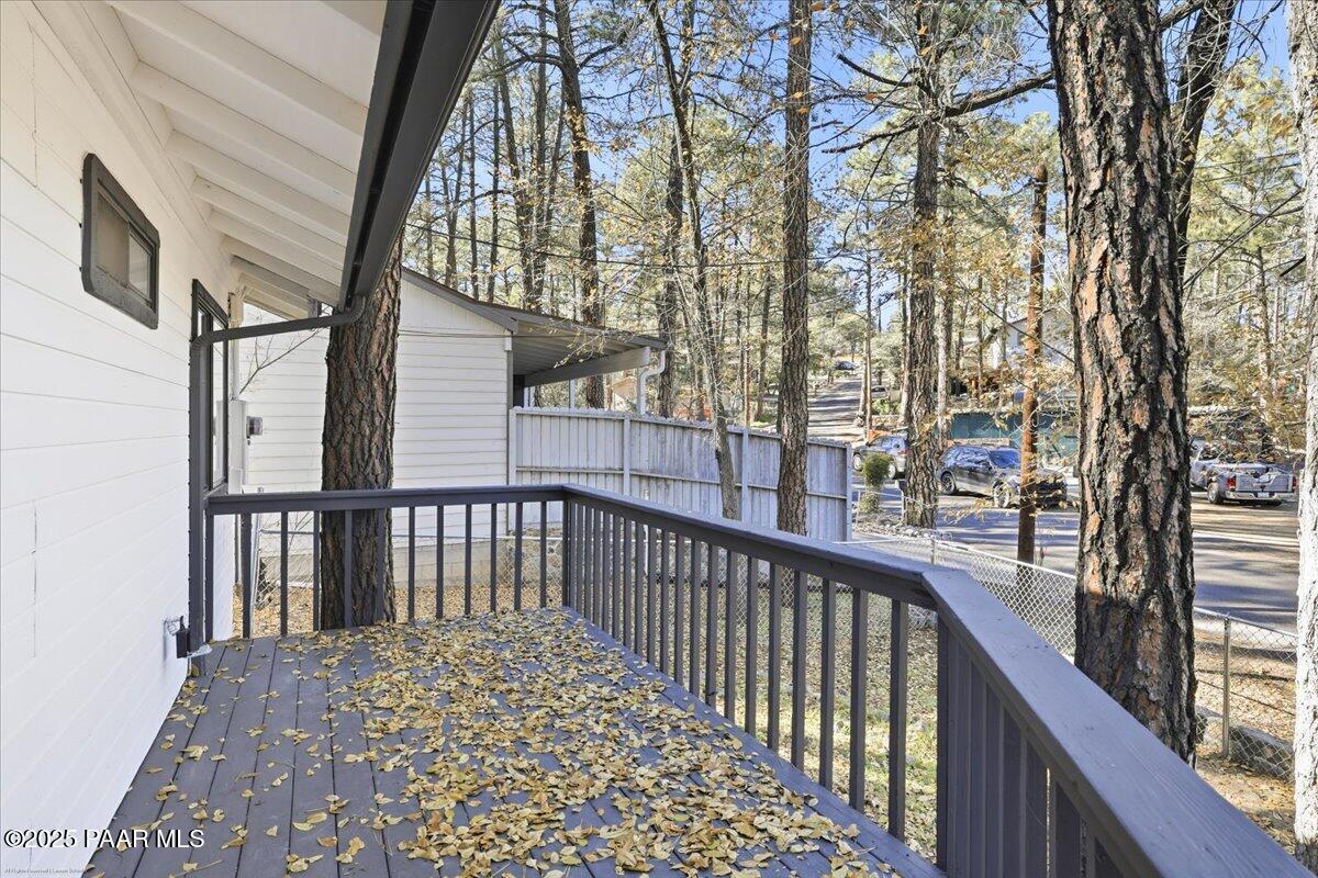 707 Cherokee Road