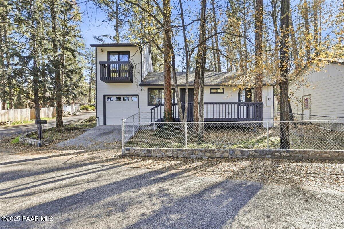 707 Cherokee Road
