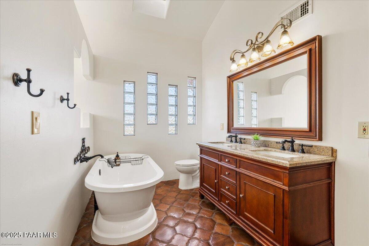 4515 W Old Stage Road