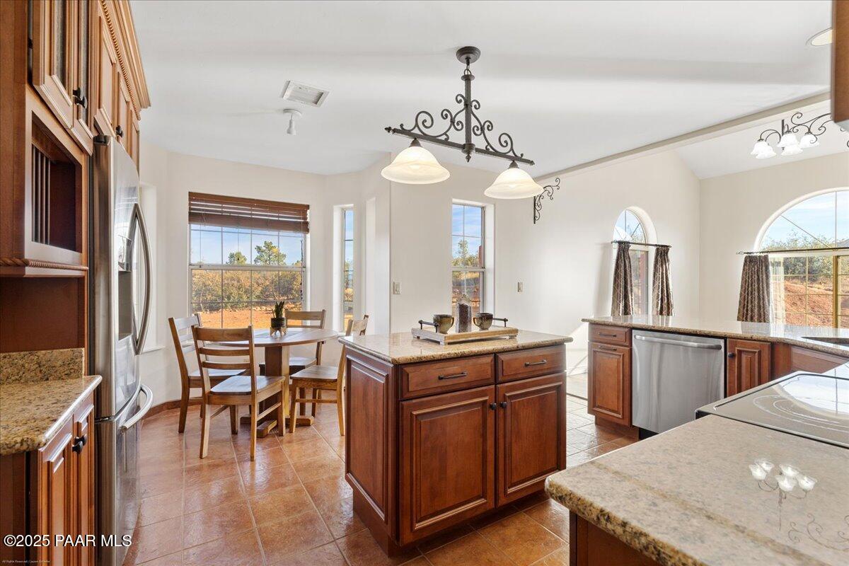 4515 W Old Stage Road