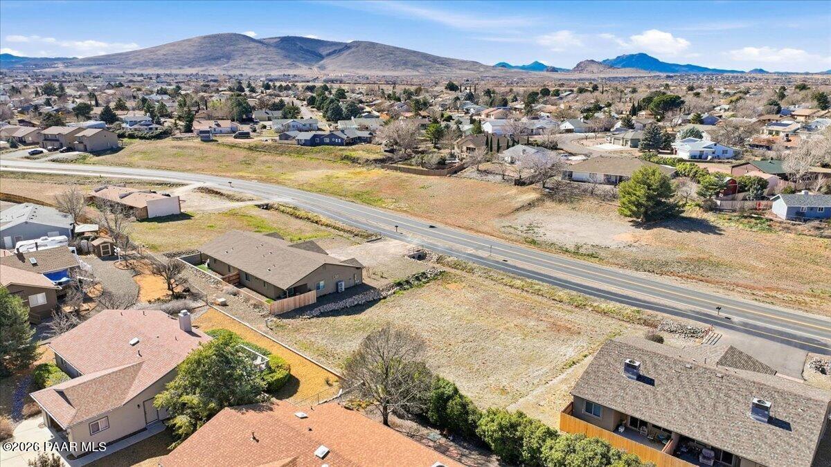 4301 N Viewpoint Drive