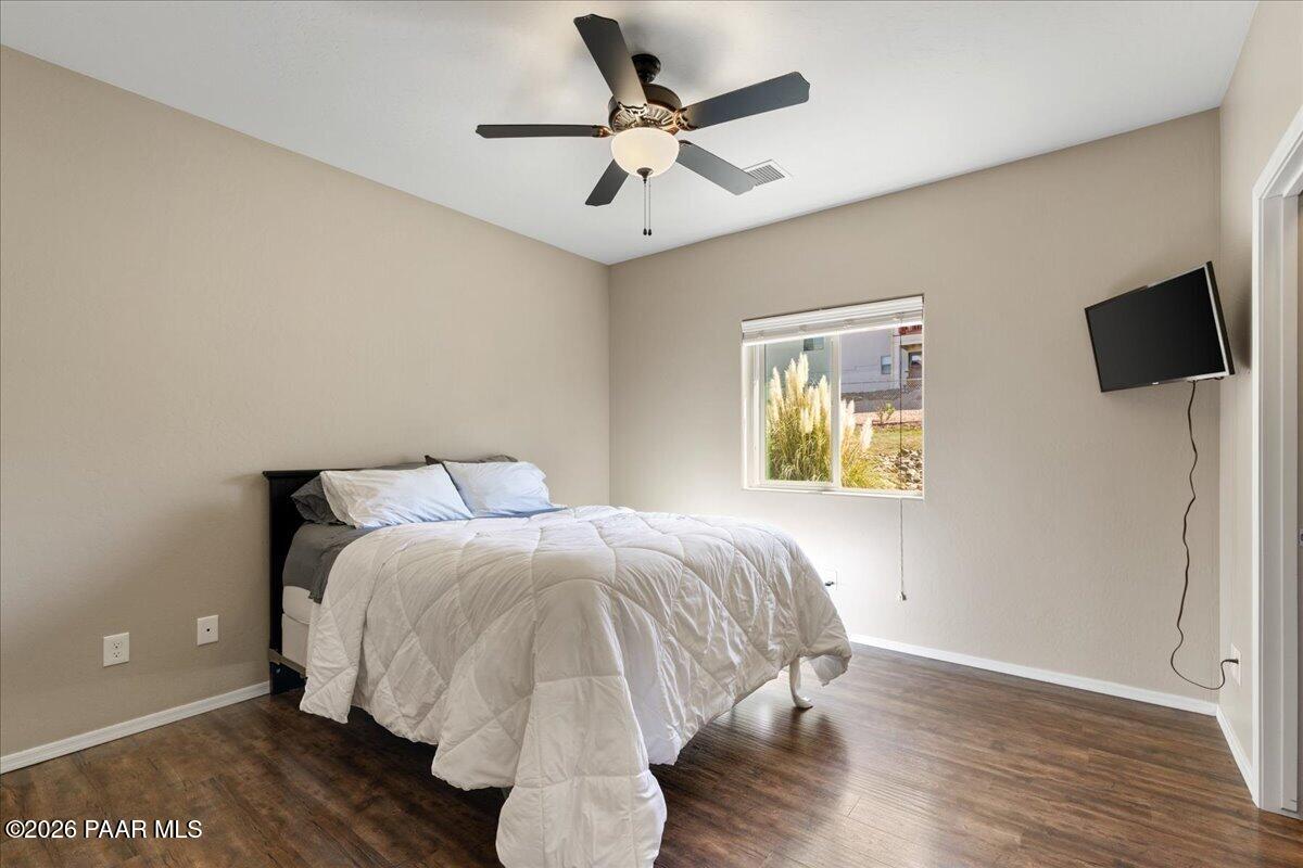 4679 N Viewpoint Drive