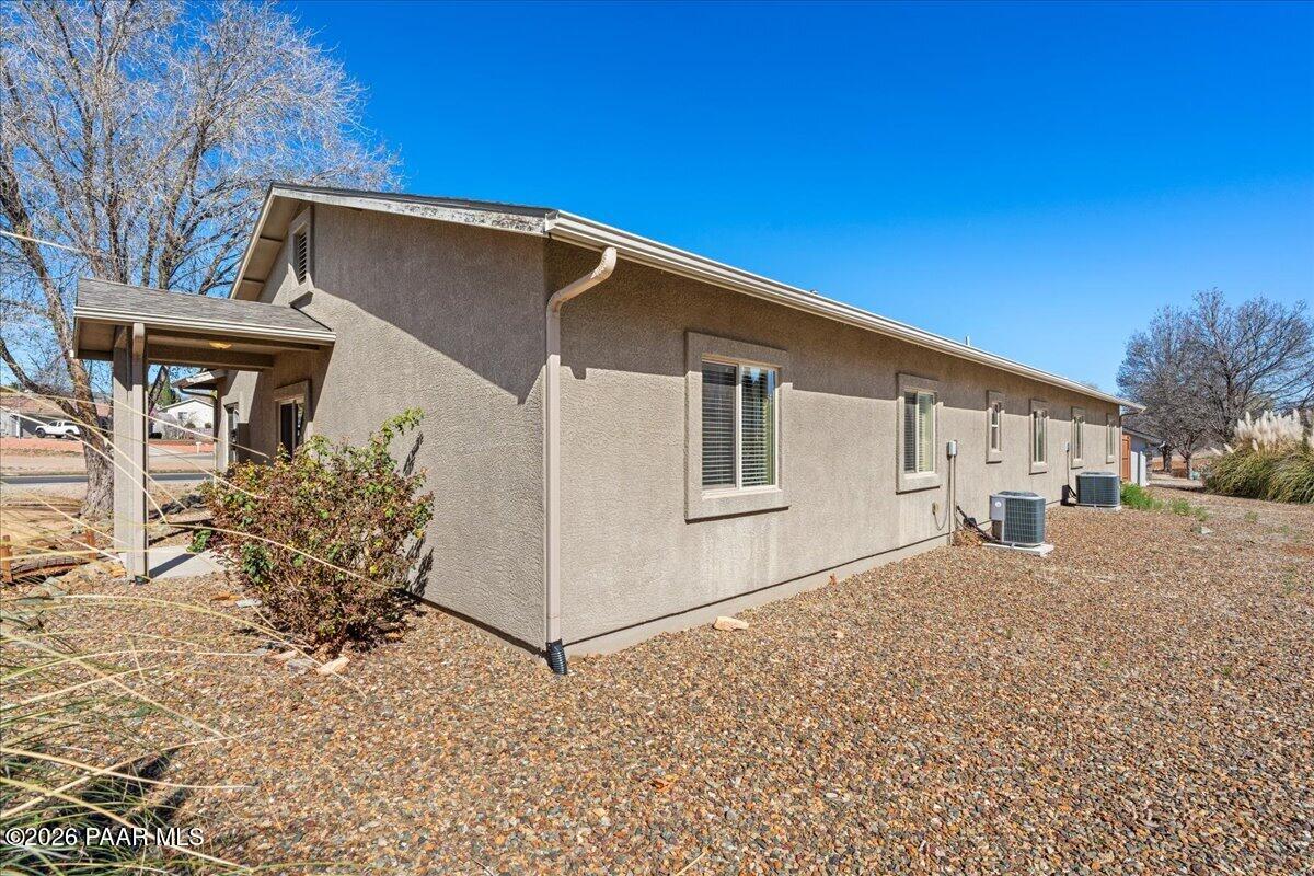 4679 N Viewpoint Drive