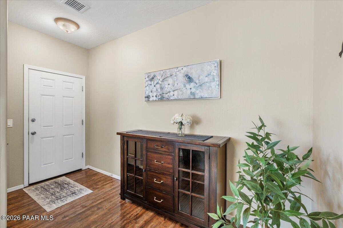 4679 N Viewpoint Drive