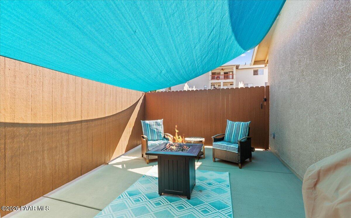 4679 N Viewpoint Drive