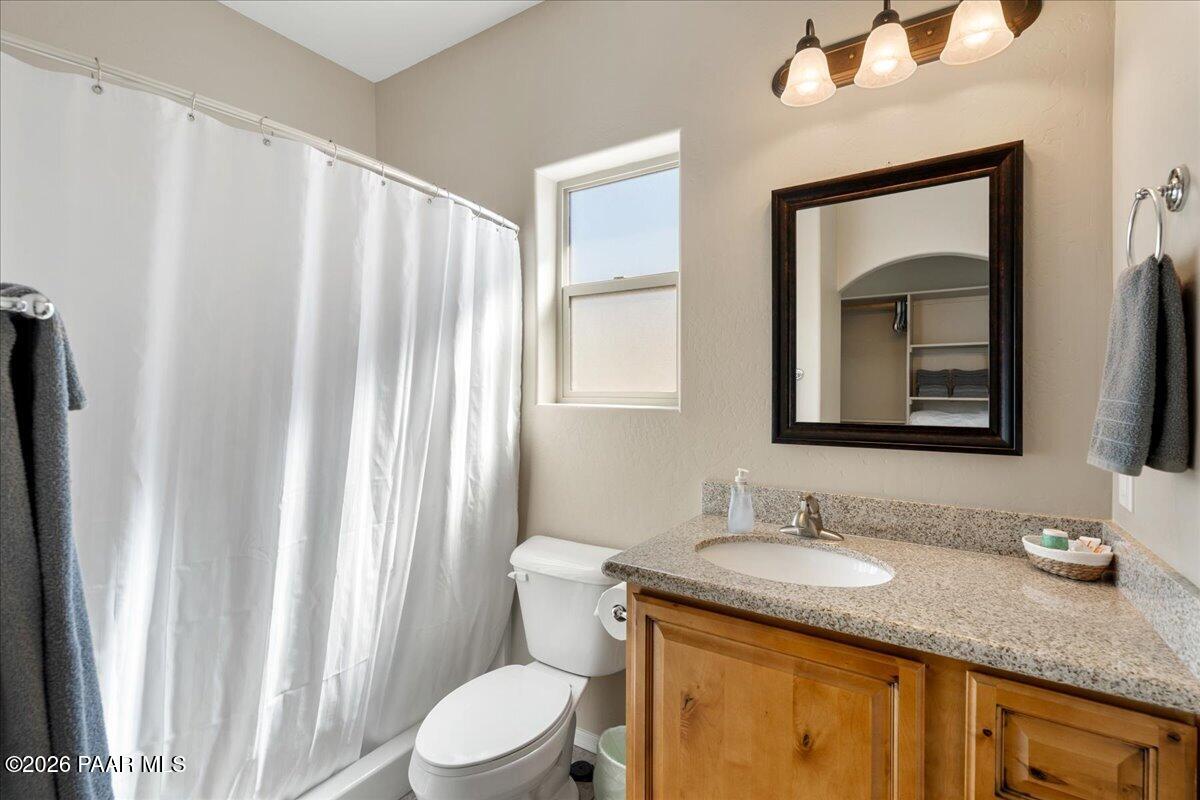 4679 N Viewpoint Drive