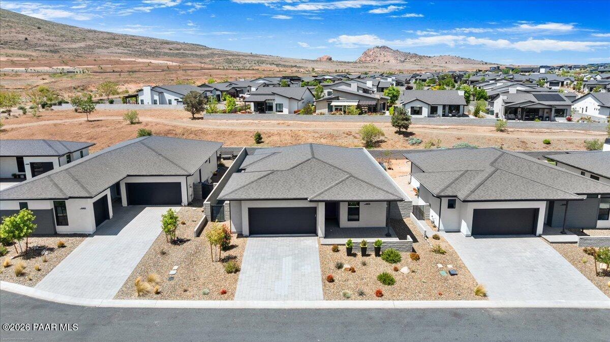 4472 N Garrett Drive