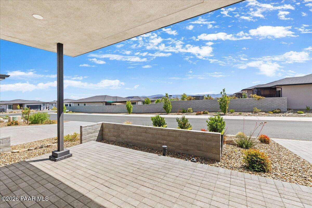 4472 N Garrett Drive