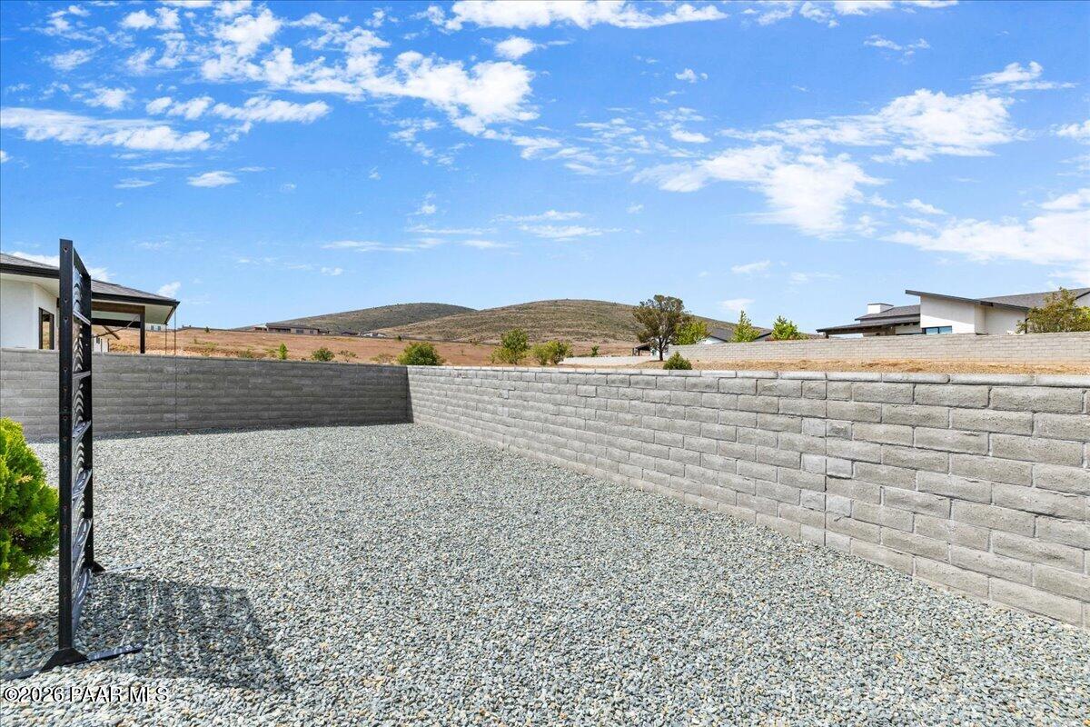4472 N Garrett Drive