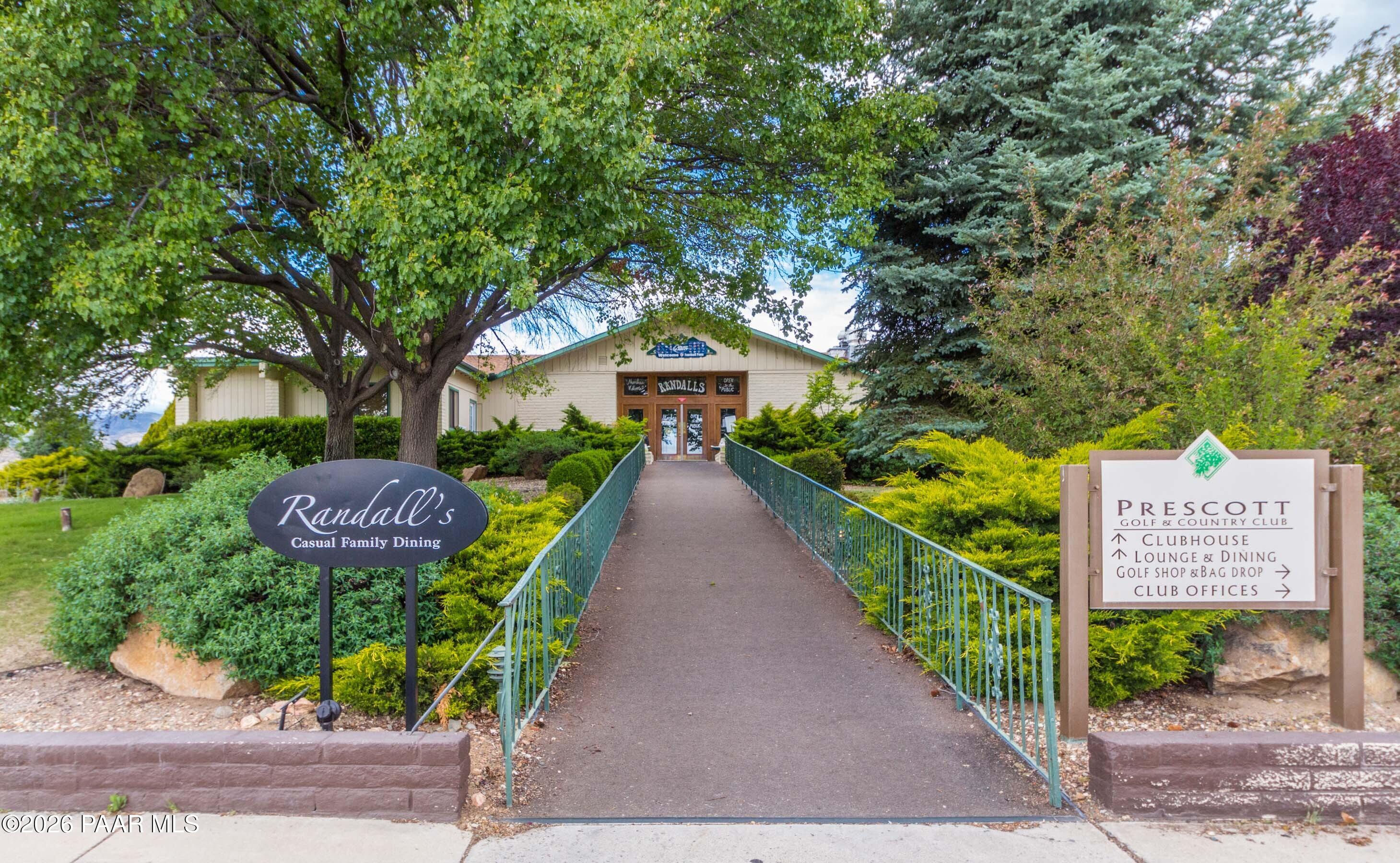 983 N Rolling Green Road