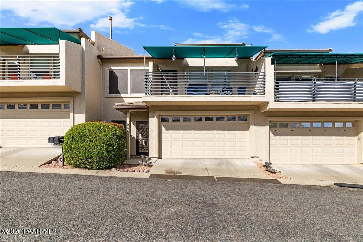 983 N Rolling Green Road