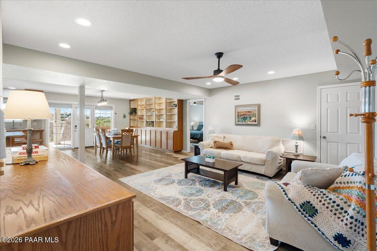 4624 N Lodgepole Court